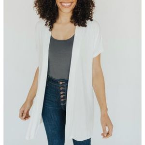 CJLA White basic short sleeve kimono